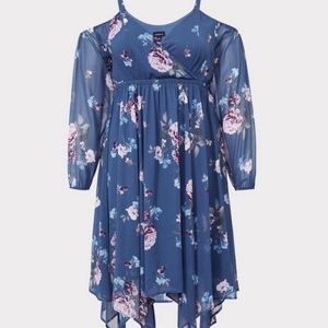 Torrid plus blue floral cold shoulder chiffon dress 2X NWT
